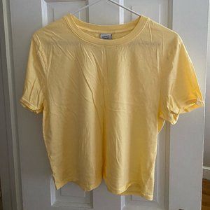 Outdoor Voices Pale Yellow T-Shirt Size Medium